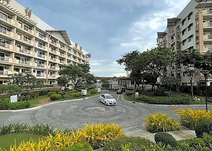 Two Bedroom With Balcony 70sqm -pasig 5*
