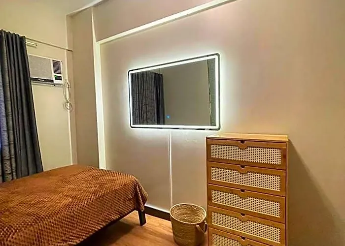Two Bedroom With Balcony 70sqm -pasig 5* Manilla